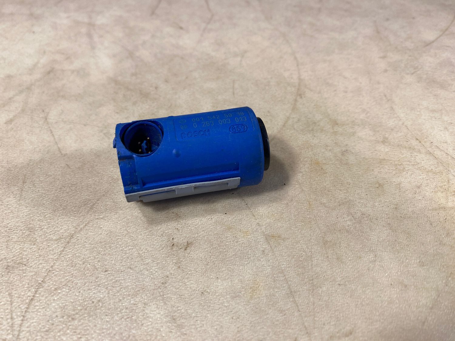 GENUINE Mercedes Benz PDC Bumper Parking Assist Sensor A0015425918