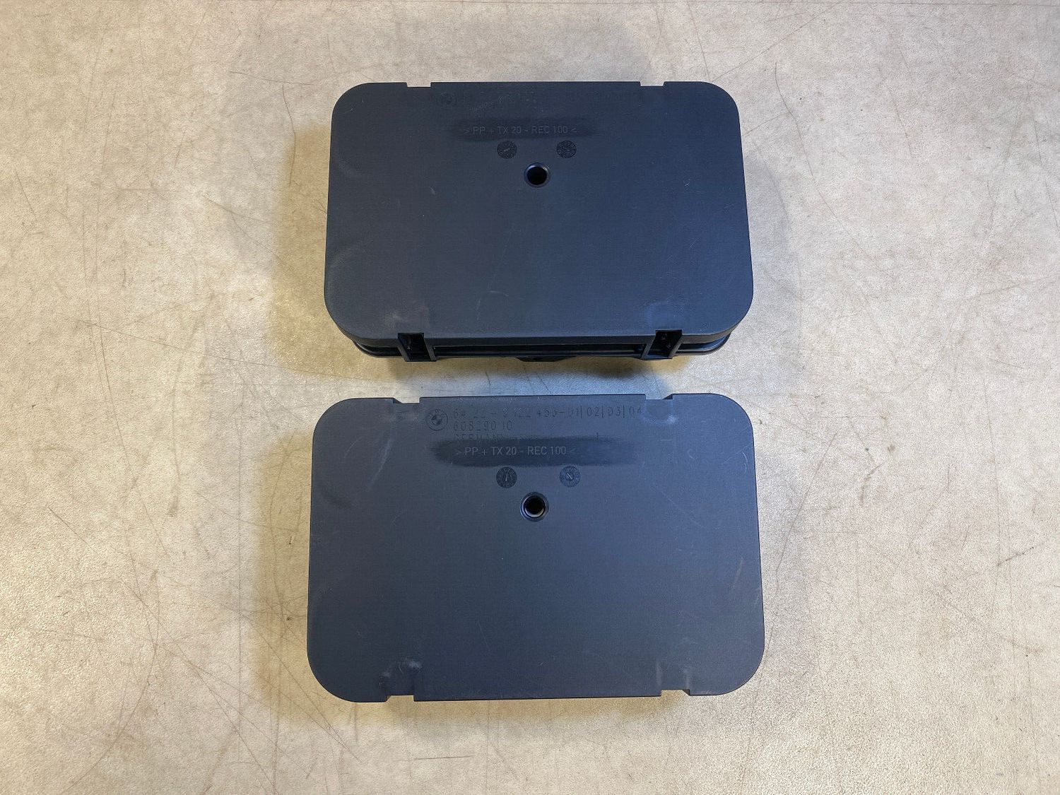 BMW X5 E70 F15 F85 X6 E71 E72 F16 F86 2x Rear Ventilation 64229122453