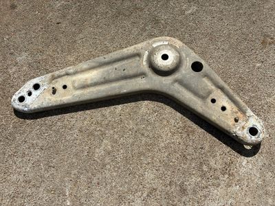ОРИГИНАЛНО BMW X5 E70 F15 F85 X6 E71 E72 F16 F86 Преден десен радиус 33306885676