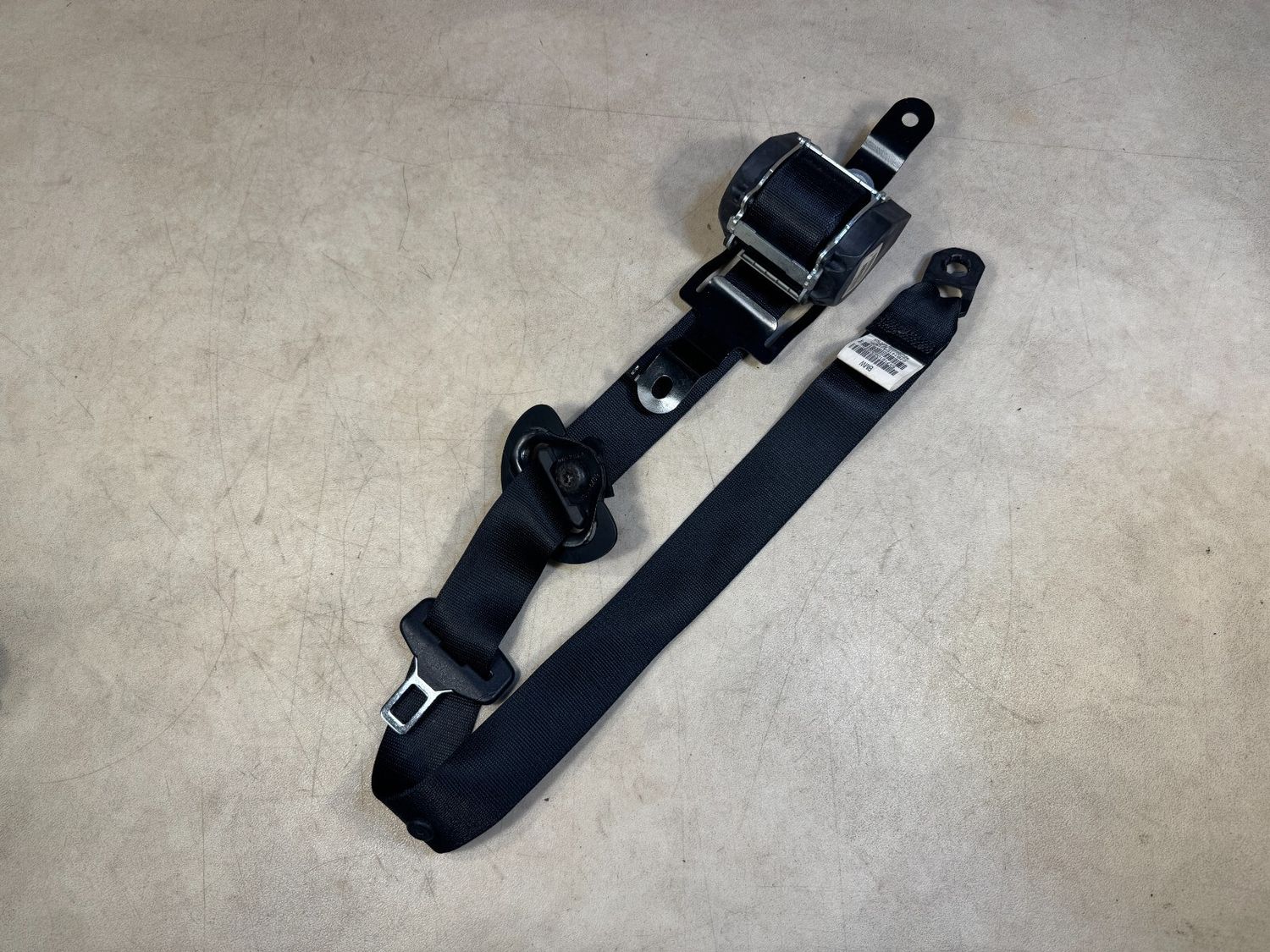 BMW X5 E70 LCI E70 REAR RIGHT SIDE  BLACK SEAT BELT 72117161060