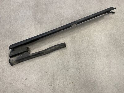 VW Touareg Porsche Cayenne Audi Q7 Релса за предна дясна седалка 7L0881479