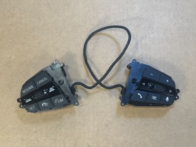 BMW 3 8 X5 X6 X7 Z4 G20 G21 G14 G15 G16 G05 G06 G07 G29 M Бутони на волана