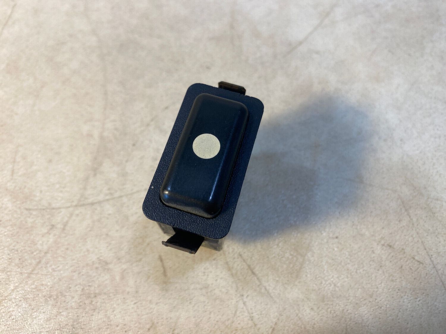 GENUINE BMW 7 Series E23 Switch Air Distribution Closed 61311366494
