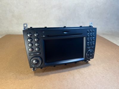 Mercedes G-Class W463 Multimedia GPS CD Radio Audio System A1698704994