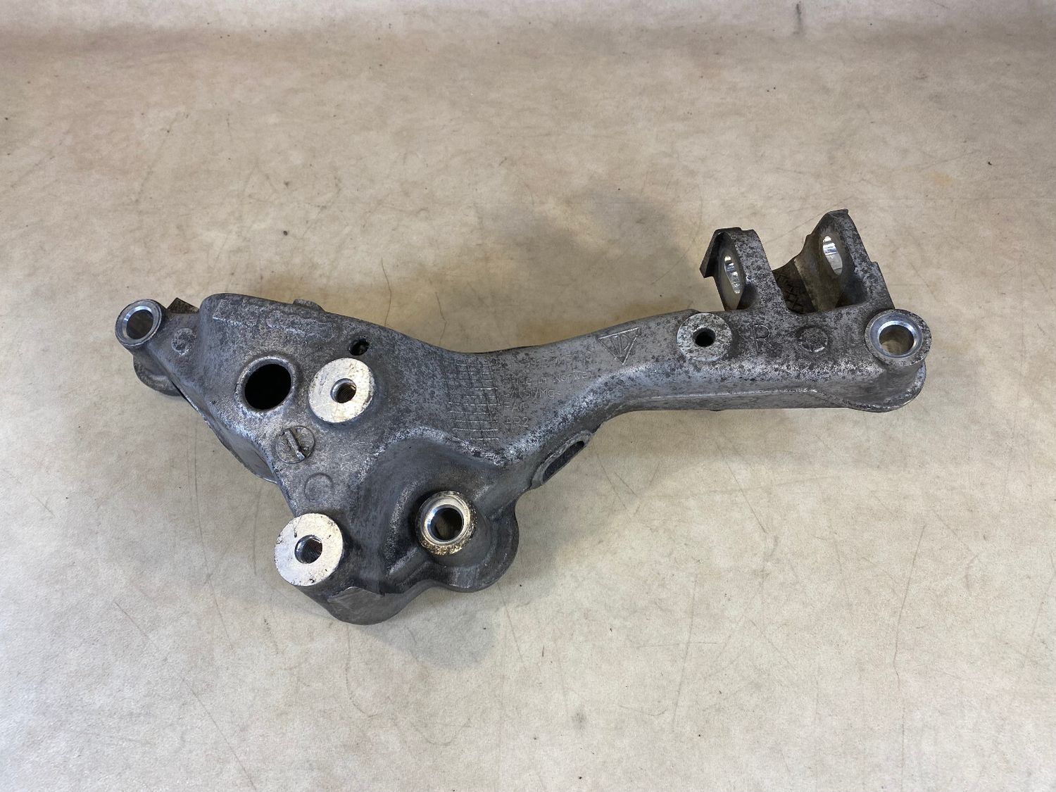 Porsche 911 991 GENUINE Rear Axle Right Control Arm Wishbone 99133115210