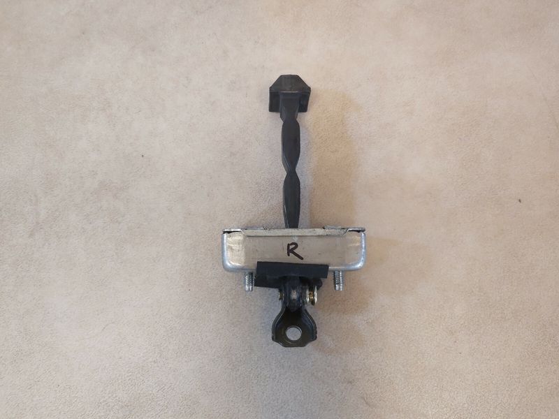 ОРИГИНАЛЕН LEXUS RX300 RX330 RX350 2006-2008 Проверка на предната врата ASSY RH 68610-48030