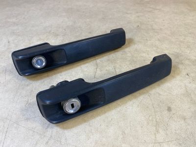 Mercedes G class W463 Genuine Exterior x2 Handle Front Left &amp; Rear Door