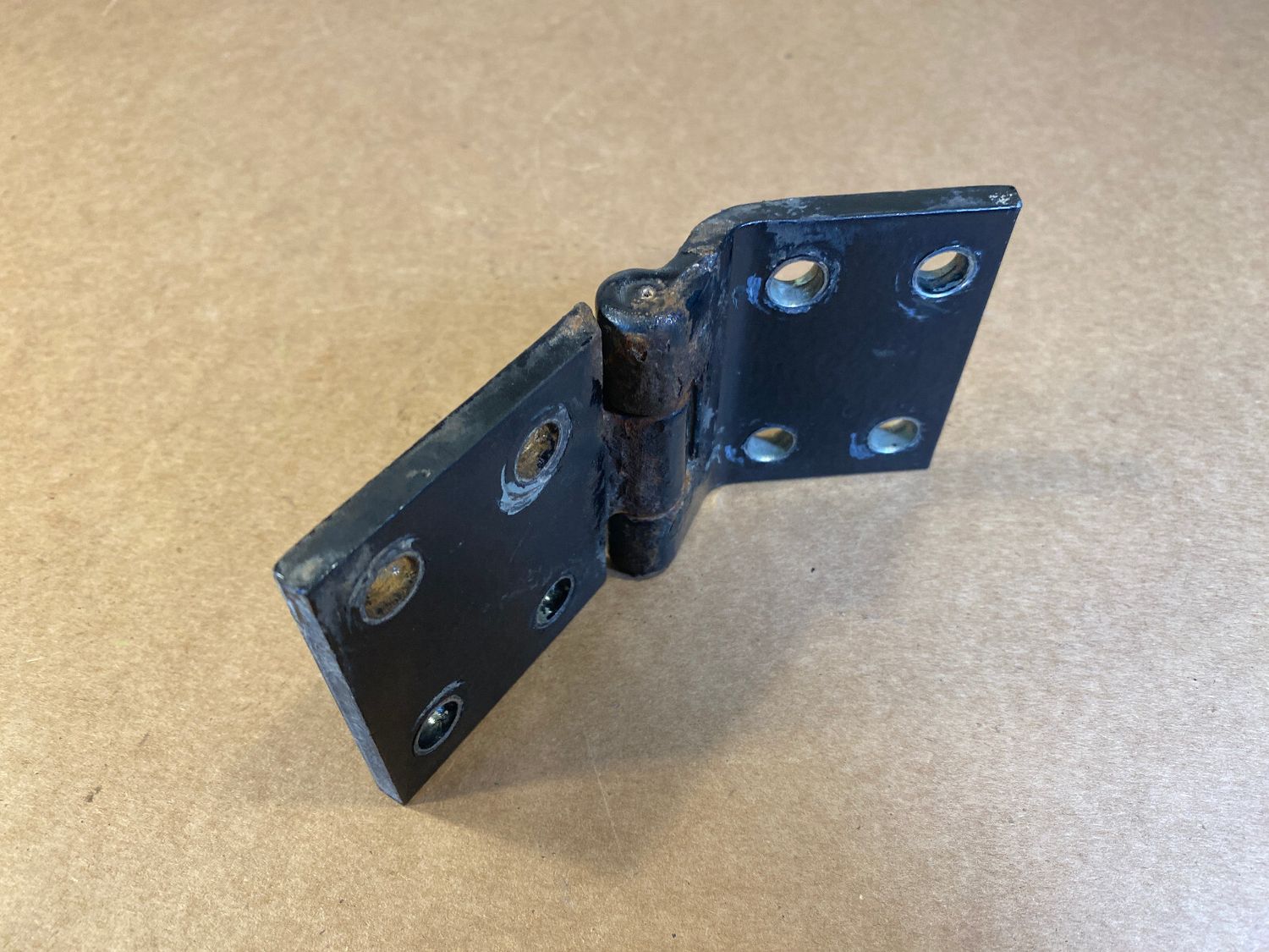 Genuine Mercedes W463 G class Left Door Hinge A4637200037