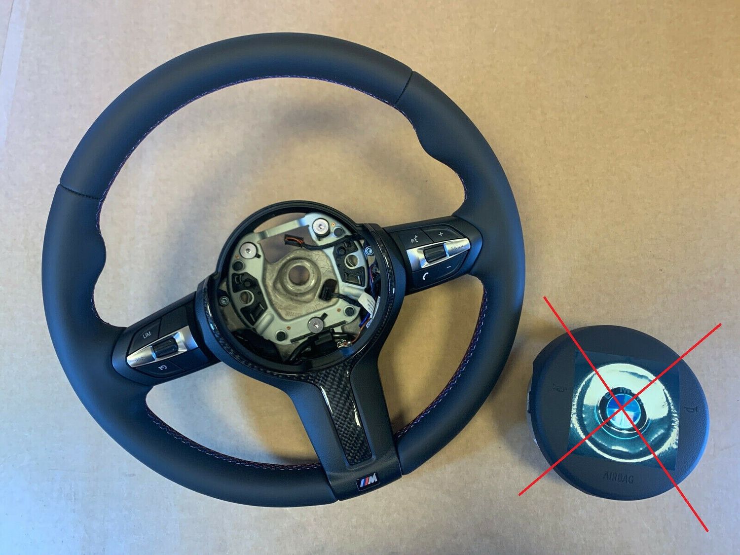 BMW F15 F16 F25 F26 F39 F45 F48 GENUINE USA M Steering Wheel CARBON VIBRO