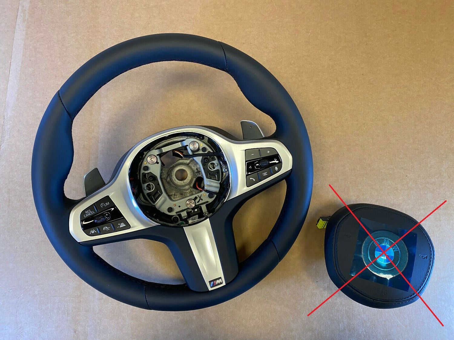 BMW 5 G30 G31 G38 6 G32 X3 G01 G08 X4 G02 OEM USA M Steering Wheel VIBRO ASSIST+