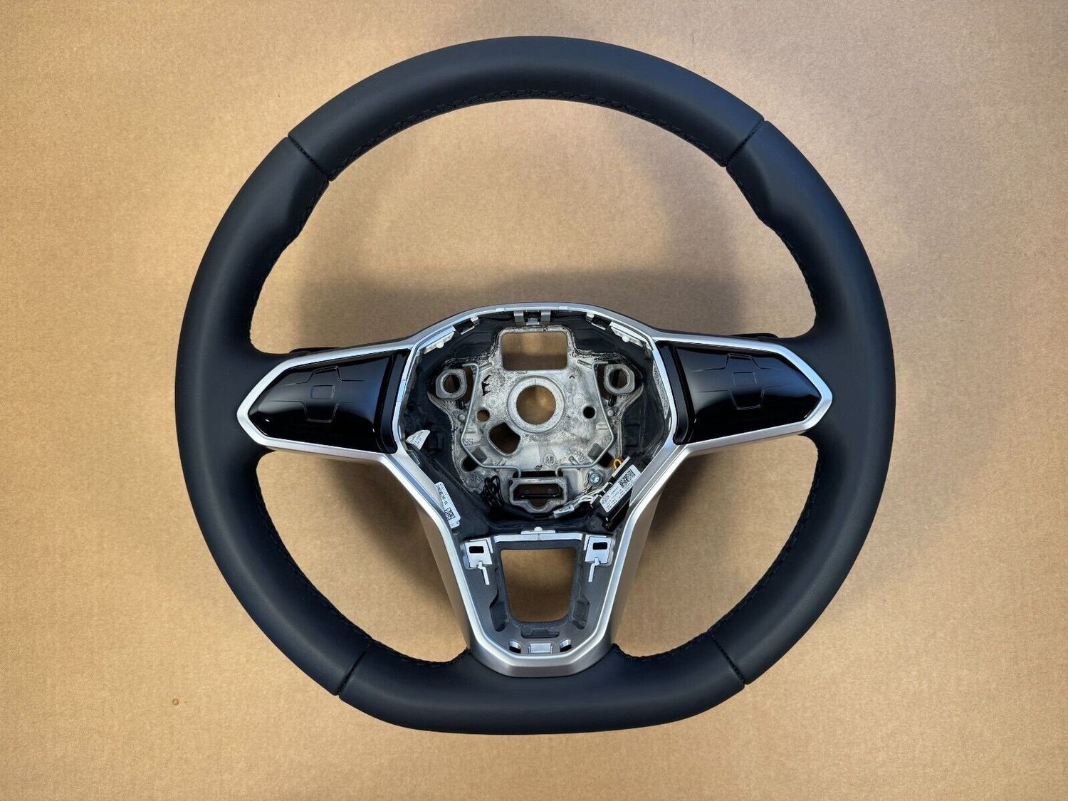 NEW Volkswagen VW Golf 8 T-Roc TOUAREG CR7 PASSAT Leather Steering Wheel