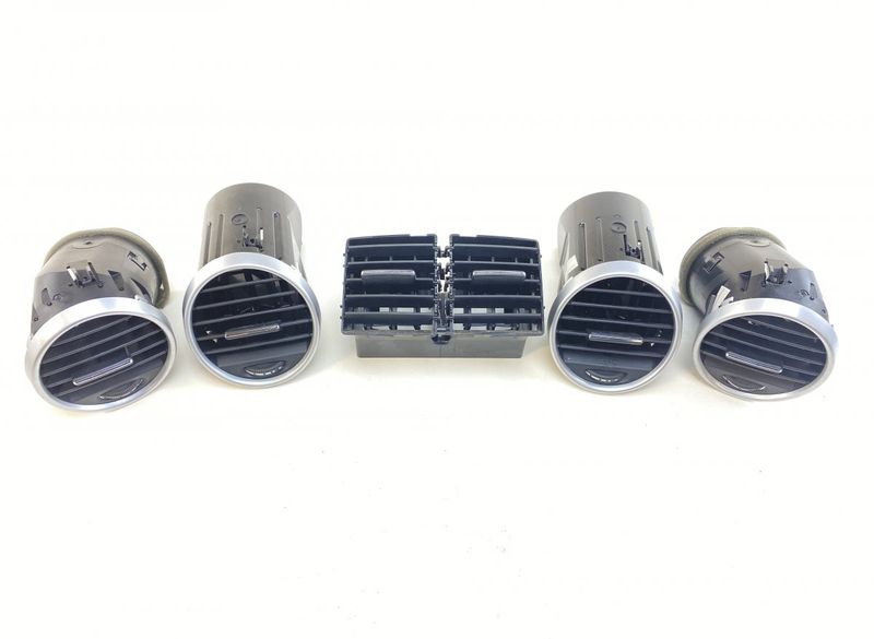 A1648302154 A16483024549 A1648302354 Комплект вентилационни отвори за купето MERCEDES-BENZ ML-CLASS (W164) (2005-2011)