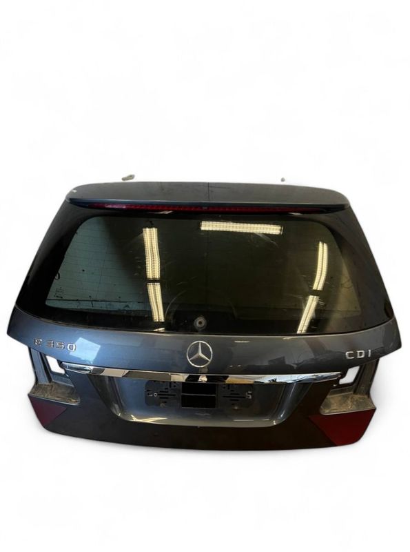 A2127400105 2127400105 Капака на багажника / задна врата MERCEDES-BENZ E-CLASS (W212) (2009-2016)