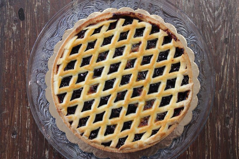 Crostata con marmellata di Visciole