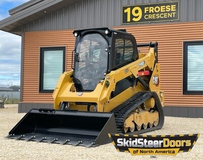 Caterpillar D Series Skid Steer Door