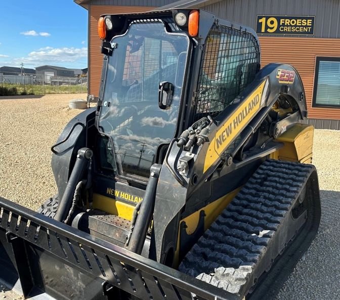 New Holland Alpha Max Skid Steer Door