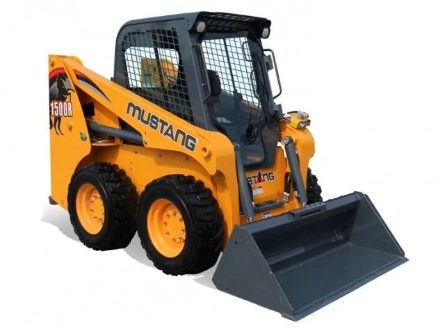 Mustang R/RT Series Skid Steer Door