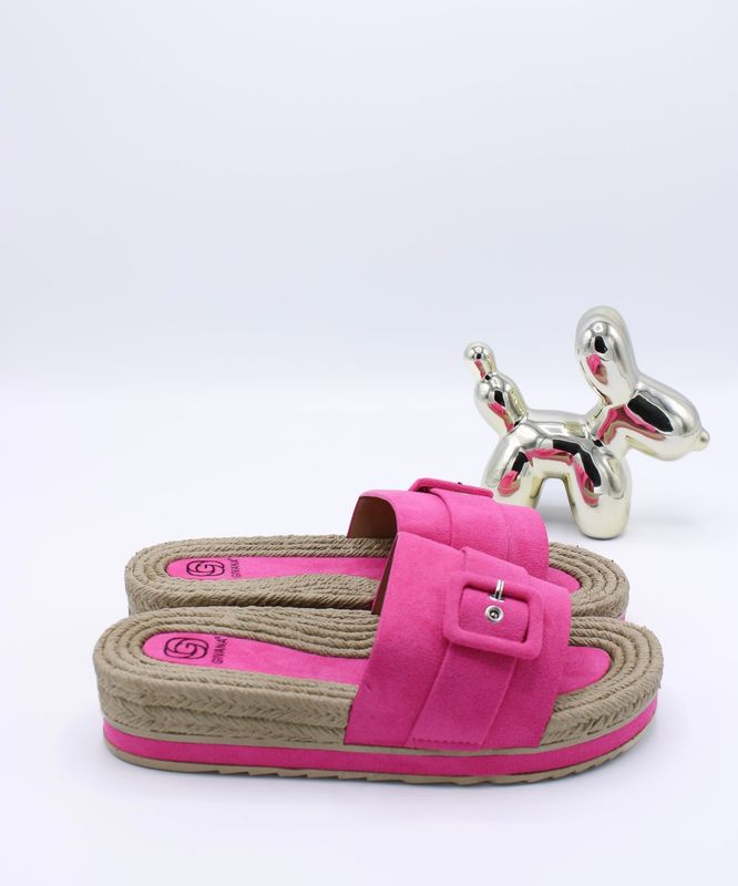 Slipper lola- fuschia