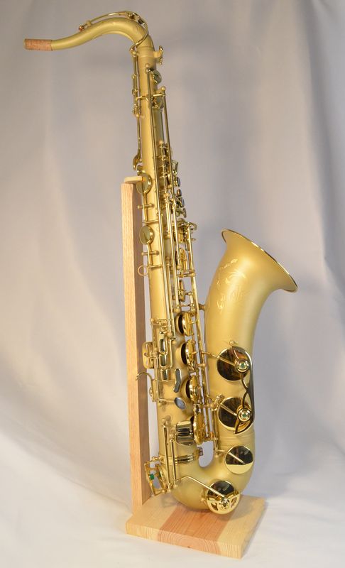 Oleg Maestro Tenor Saxophone