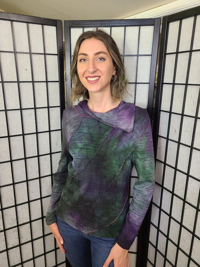 Bejeweled Cropped Sky-Dye Long-Sleeved Pullover