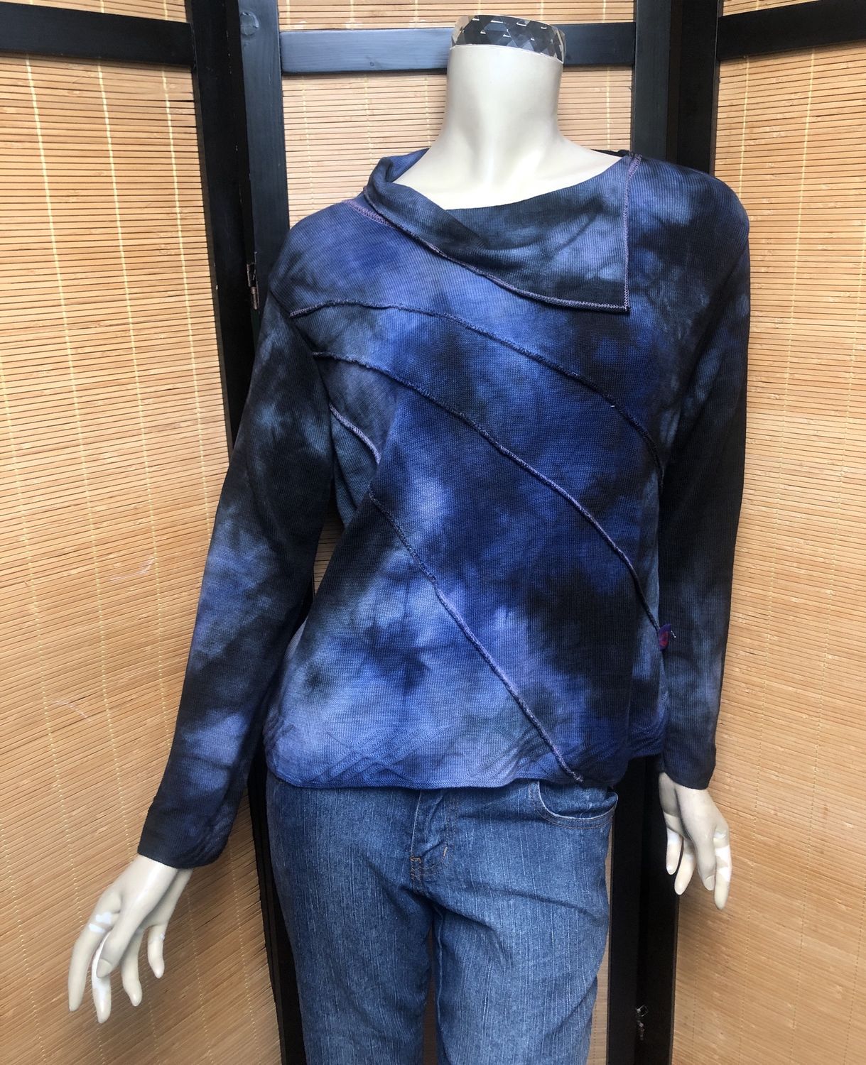 Bejeweled Cropped Sky-Dye Long-Sleeved Pullover in Autumn Midnight Delight
