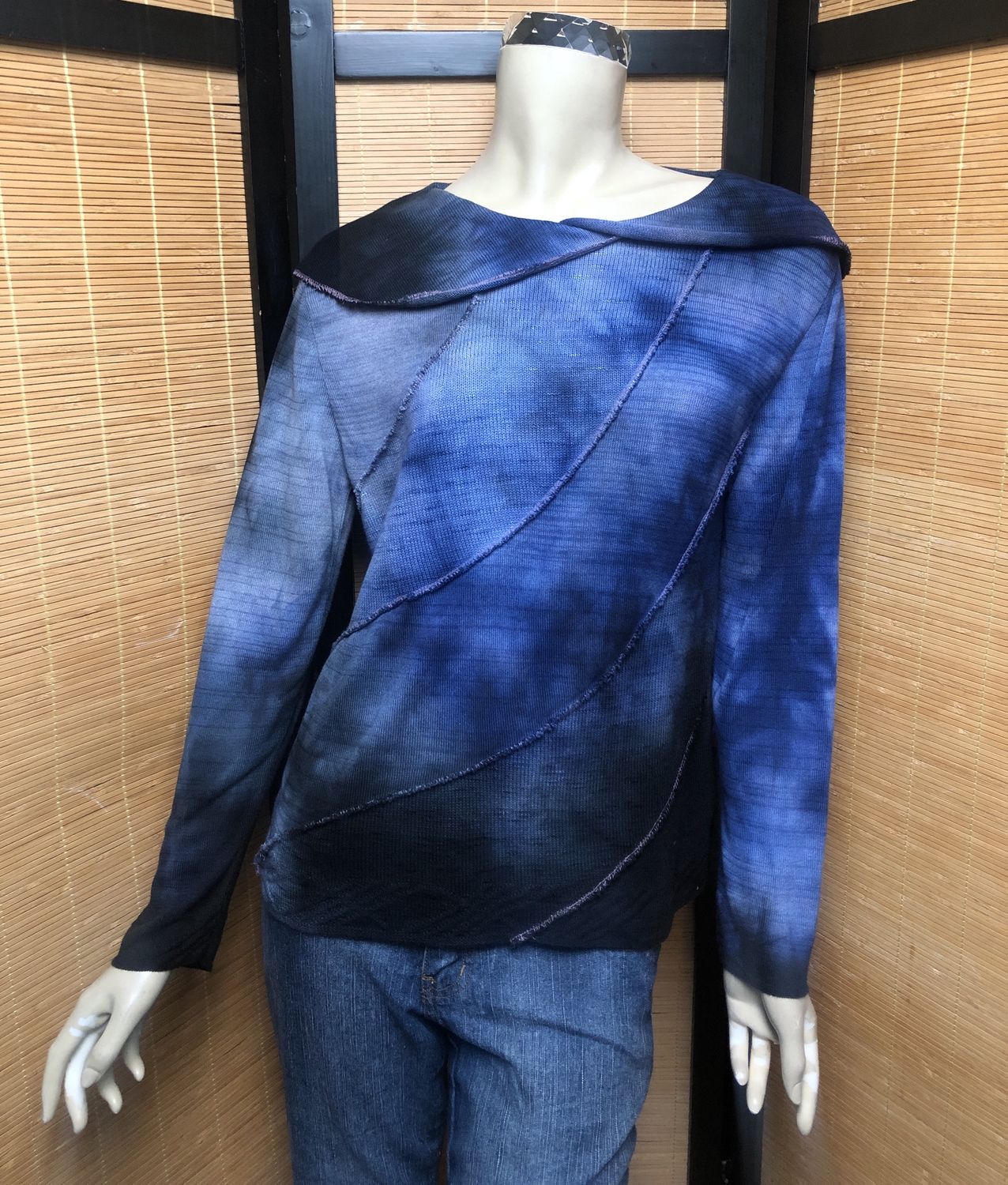 Bejeweled Cropped Sky-Dye Long-Sleeved Pullover in Delightful Starry Love