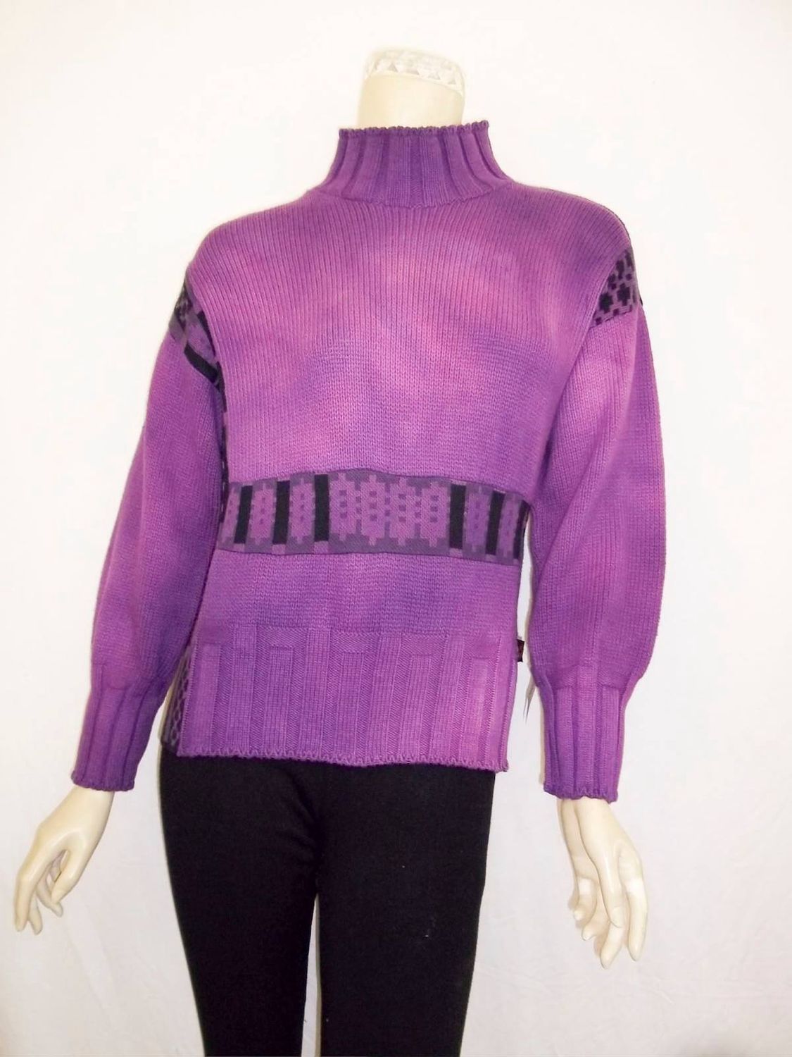 Bejeweled Cropped Sky-Dye Long-Sleeved Sweater in Autumn Midnight Fun