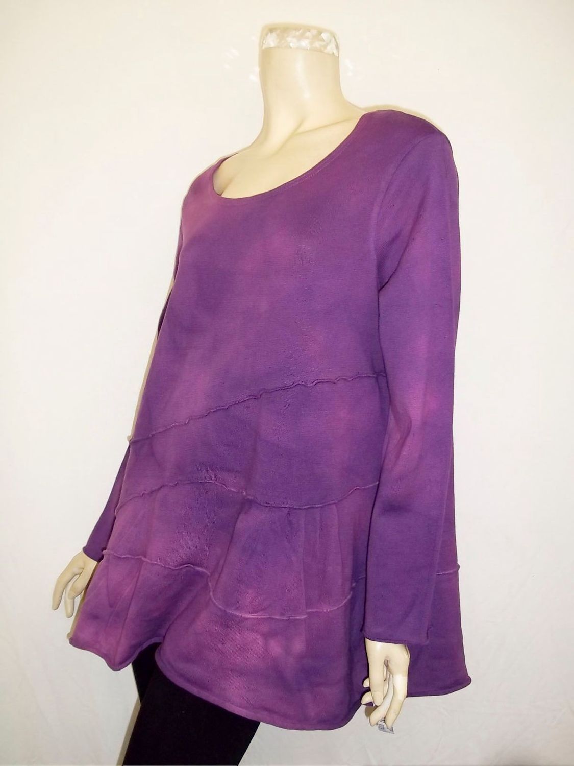 Bejeweled Long Sky-Dye Long-Sleeved Pullover in Beautiful Autumn Life
