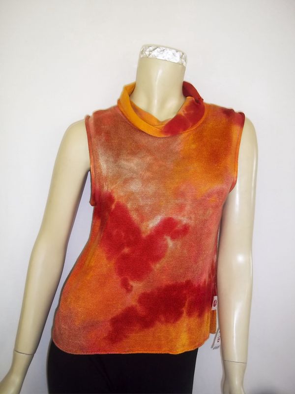 Summer Vintage Sky-Dye Sleeveless Blouse in Vermillian Summer Sunrise