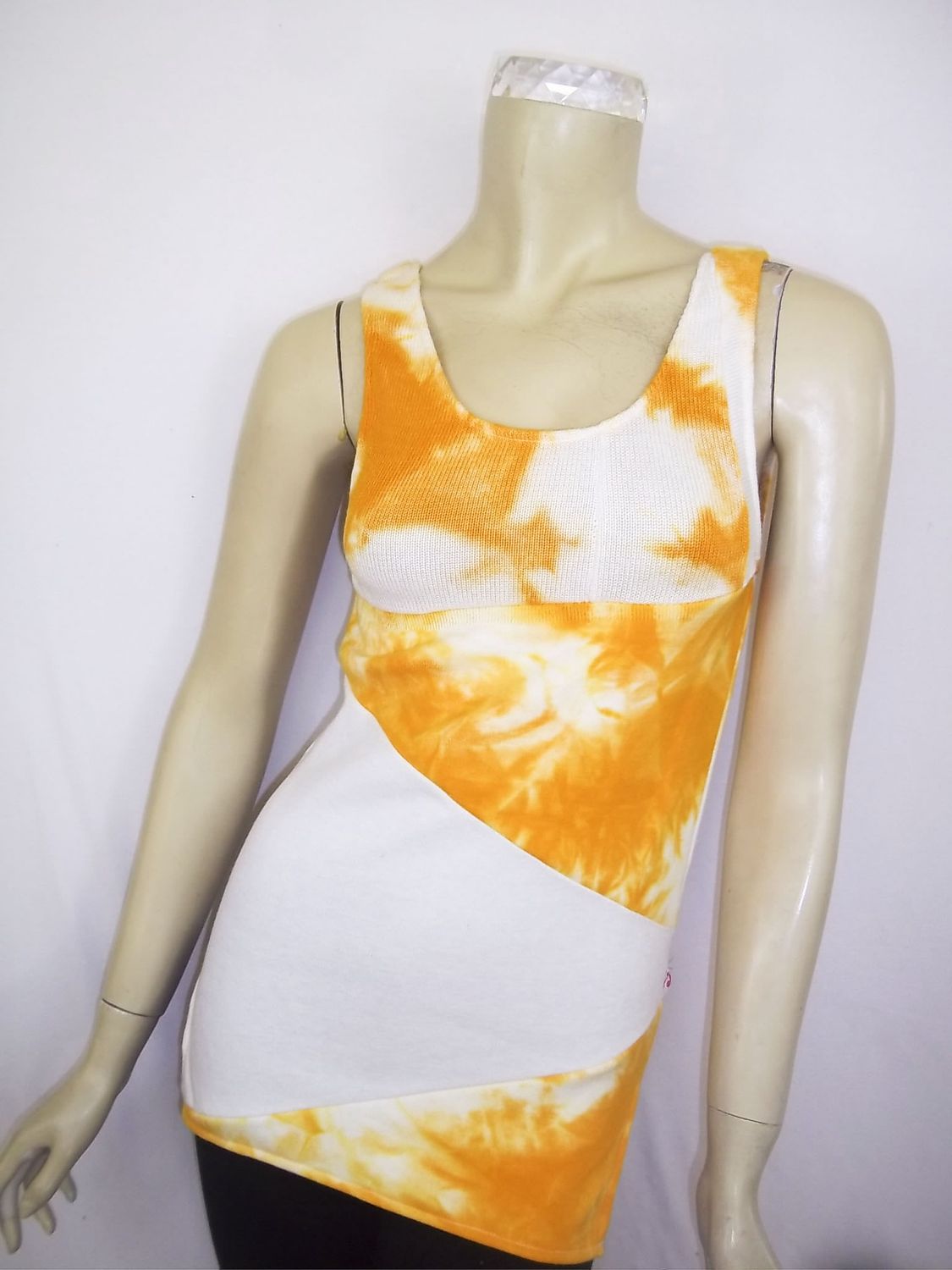 Summer Vintage Sky-Dye T-Shirt in Sun Slow Summer