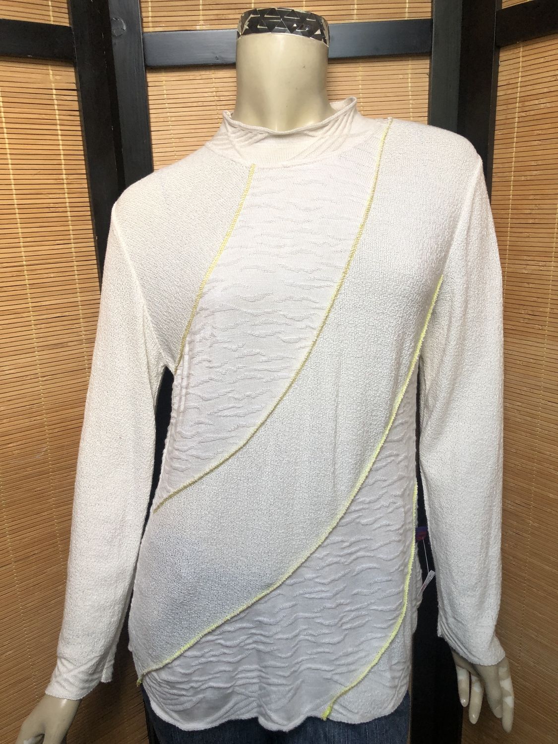 Fresh Fruit Sky-Dye Long Long-Sleeved Crew-Necked Pullover in Bright Sunshine Love