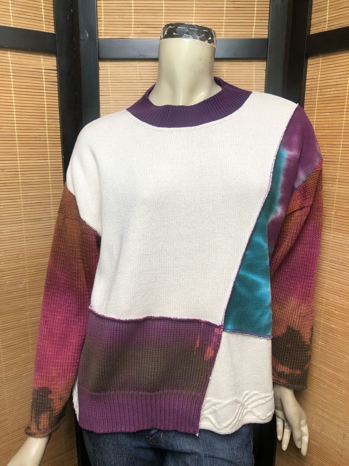 Fresh Fruit Sky-Dye Mid Long-Sleeved Crew-Necked Sustainable Pullover in Radiant Spring Belle