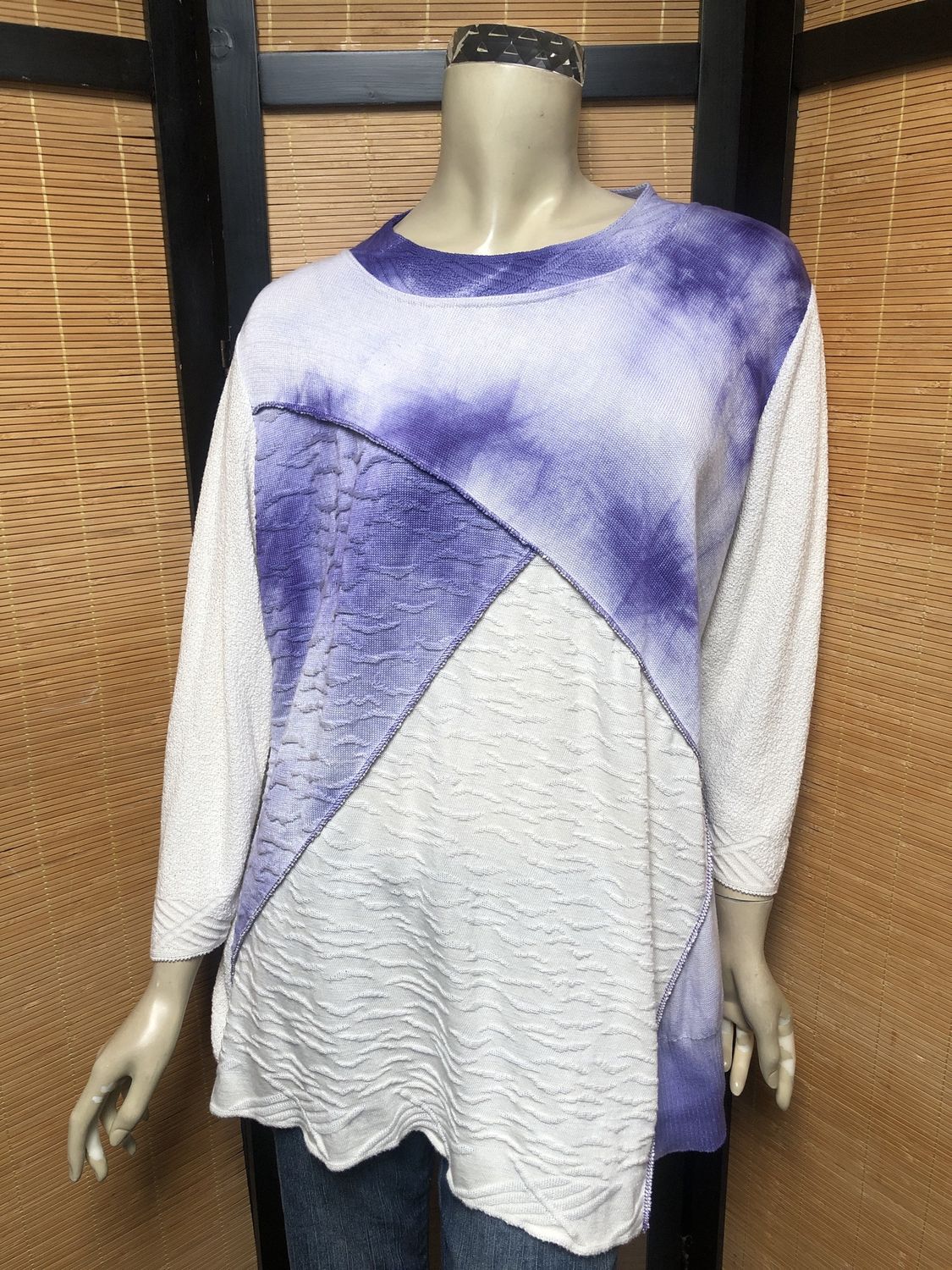 Fresh Fruit Sky-Dye Long Long-Sleeved Crew-Necked Pullover in Cobalt Spring Breeze