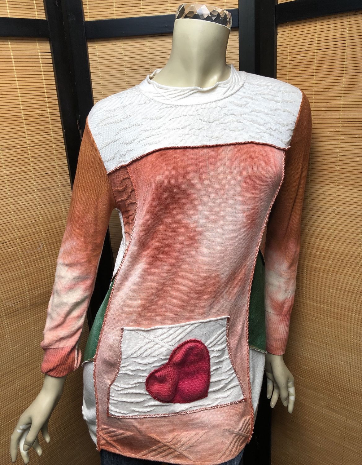 Fresh Fruit Sky-Dye Long Long-Sleeved Crew-Necked Pullover in Orange Heartfelt Love