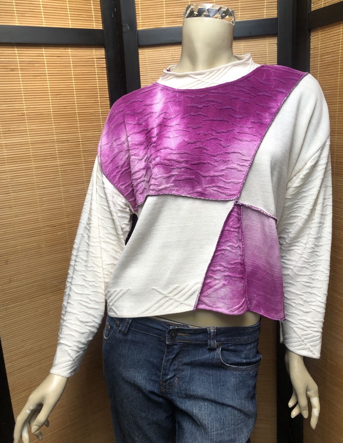 Fresh Fruit Sky-Dye Cropped Long-Sleeved Crew-Necked Pullover in Rouge Pink Spring