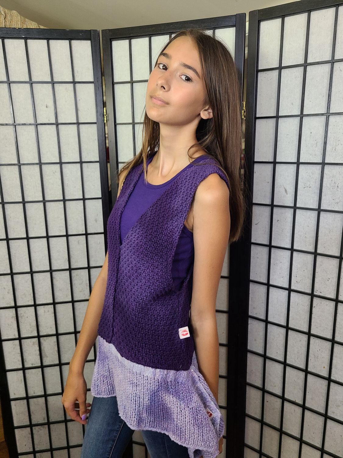 Bejeweled Long Sky-Dye Sleeveless Vest in Stylish Dazzling Spring