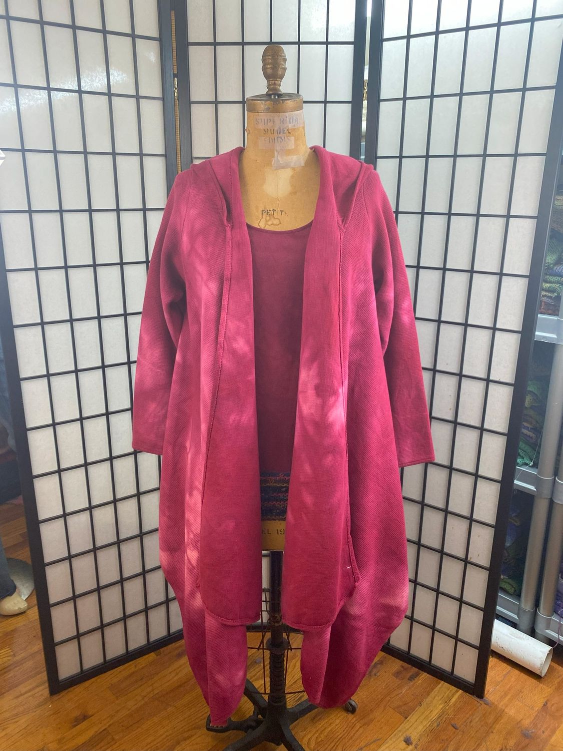 Fresh Fruit Sky-Dye Long Long-Sleeved Cardigan in Crimson Sunset Springtide