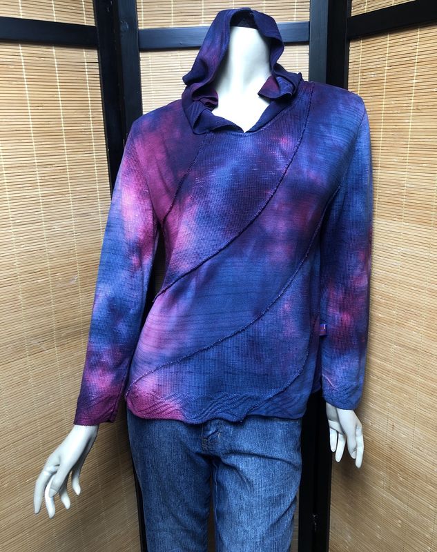 Bejeweled Mid Sky-Dye Long-Sleeved Hooded Pullover in Autumn Sunrise Leaves