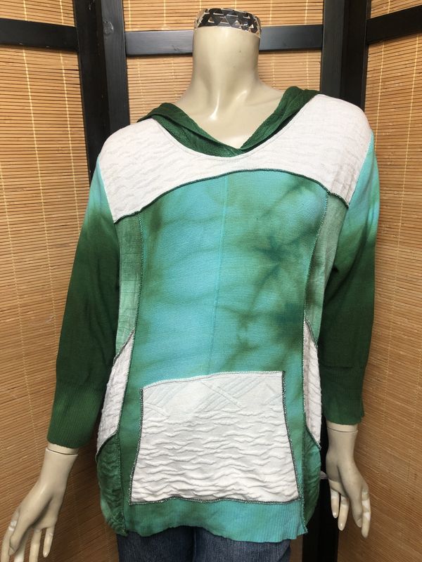 Fresh Fruit Sky-Dye Long Long-Sleeved Hooded Pullover in Green Dusk Sunrise