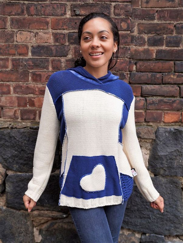 Heart hoody