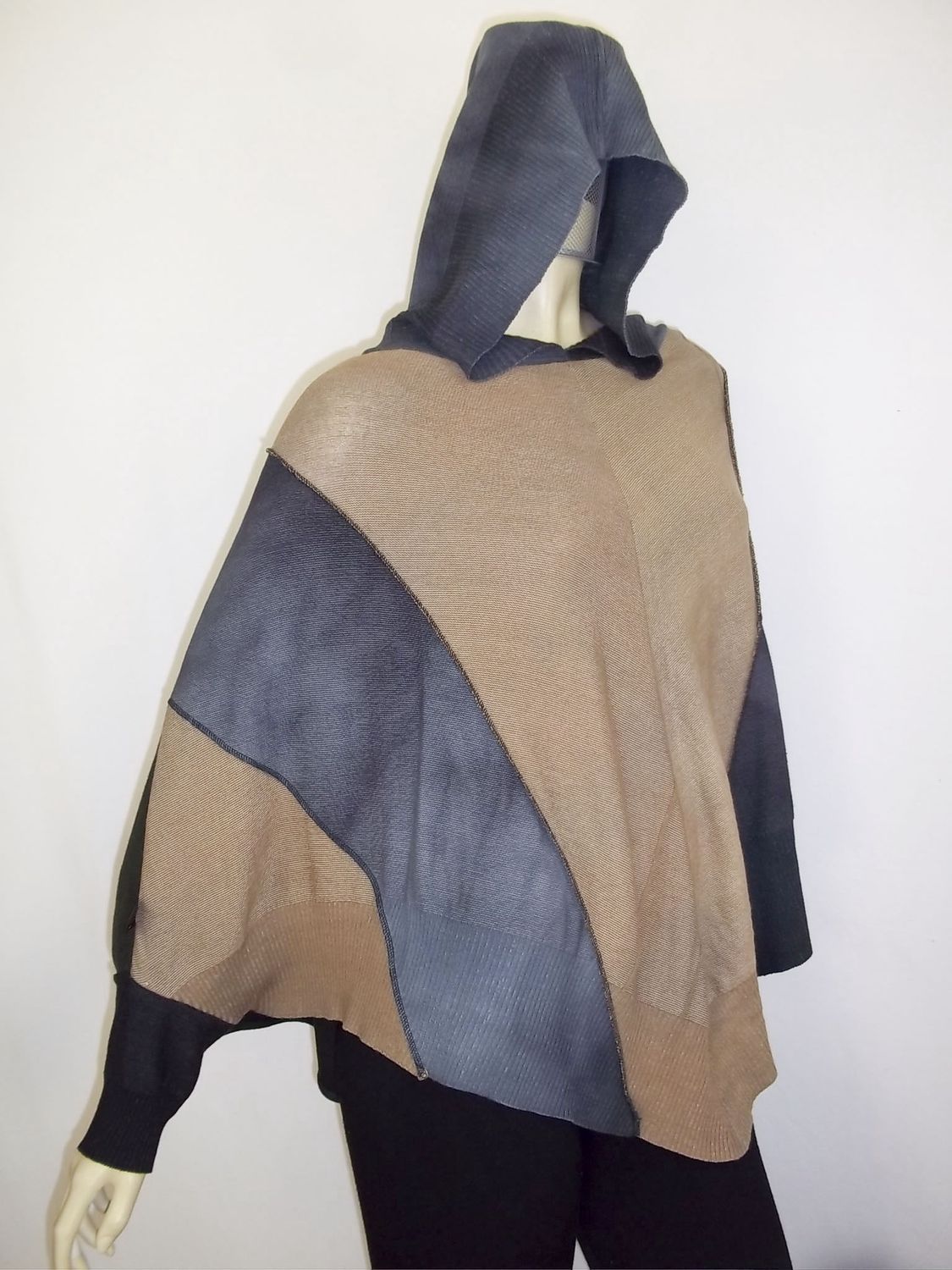 Hooded Poncho w/ Sleeve