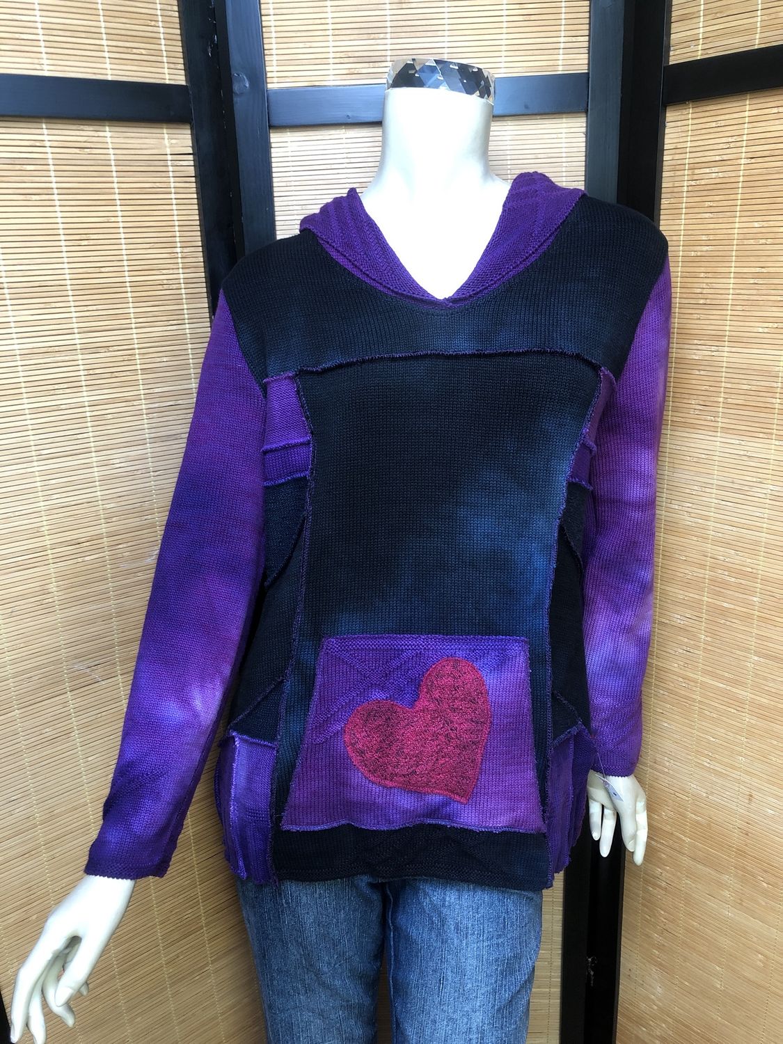 Bejeweled Long Sky-Dye Long-Sleeved Pullover Purple Autumn Sweetheart w/ Heart Graphic