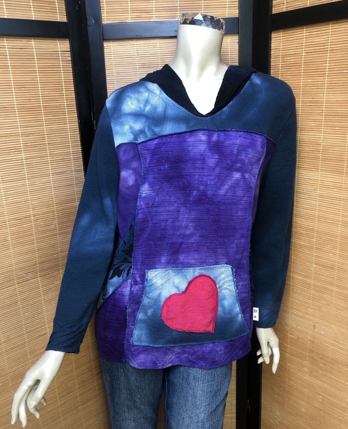 Bejeweled Long Sky-Dye Long-Sleeved Pullover in Purple Autumn Loveable w/ Heart Graphic