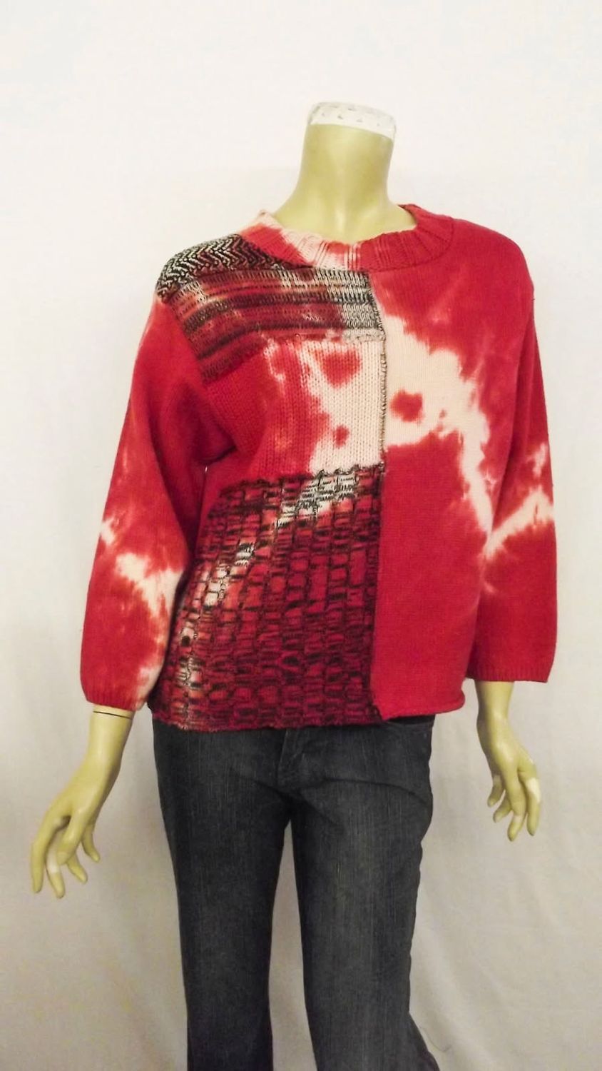 Fresh Fruit Sky-Dye Mid Pullover in Cherry Spring Night