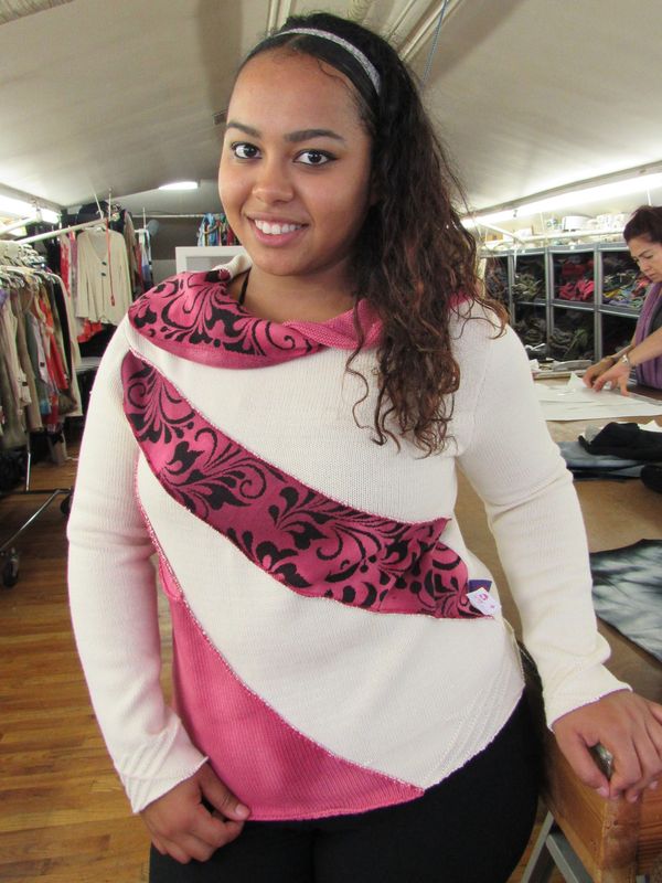 Star Sweater 215