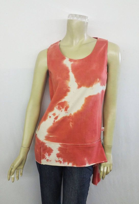 Fresh Fruit Sky-Dye Mid Sleeveless Sweater in Tangerine Sunrise Love