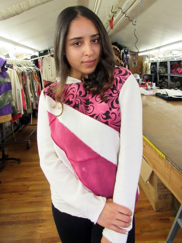 Star Sweater 230