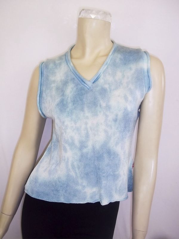 Summer Vintage Sky-Dye Tank-Top in Coudy Summer