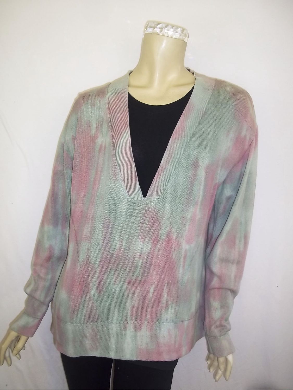 Garden Deep V Mid Weight Sweater