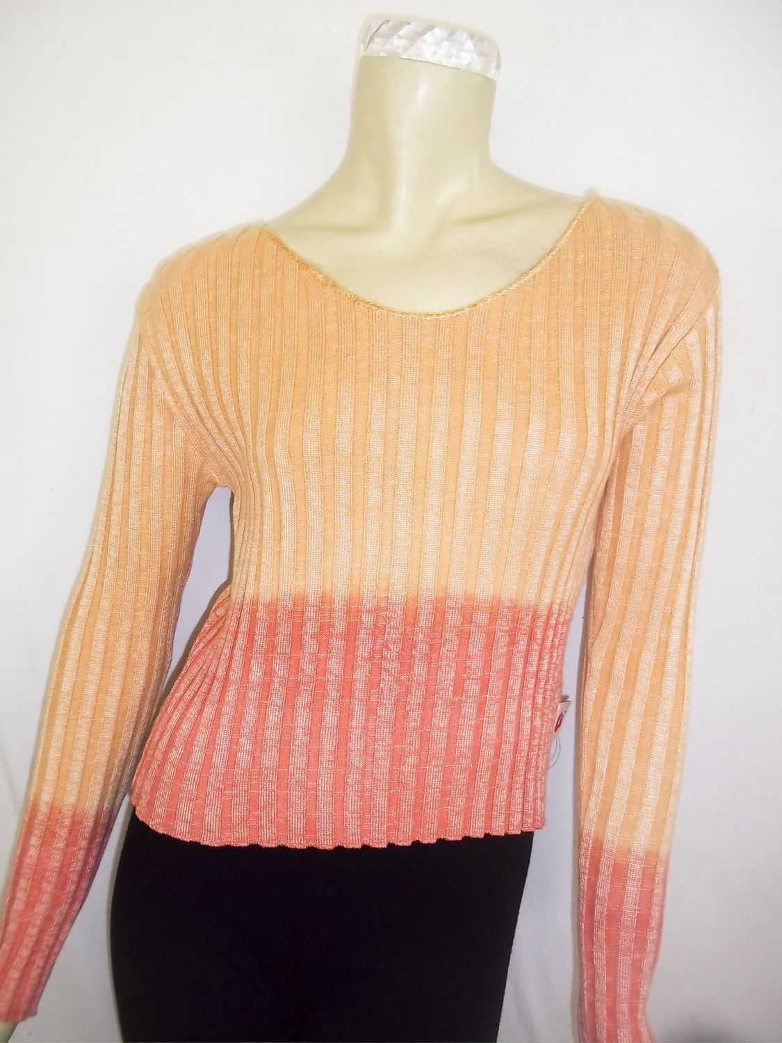 Two-Tone Ombre U-Neck Crop Sweater